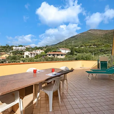 La Casa Di Lady Ceriale