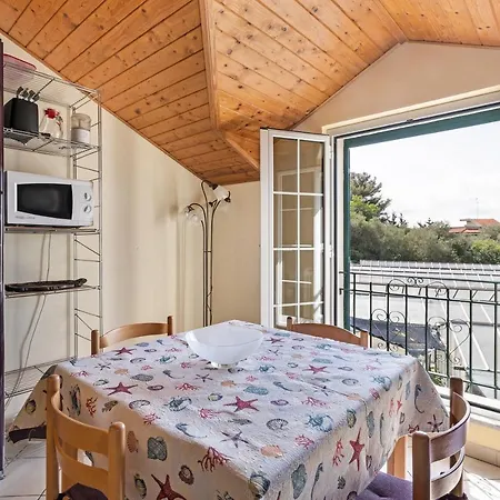 Apartment La Casa Di Lady Ceriale